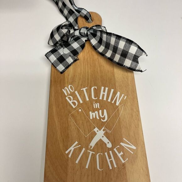 2 Wooden Decorative Hanging Cutting Boards - Picture 5 of 7